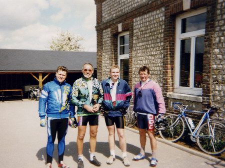 Une des premières sorties d’Allouville - 49.7 ko Une des premières sorties d’Allouville - 49.7 ko